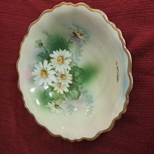 Prince Regent Bavaria Gold Trim Bowl w/White Daisies